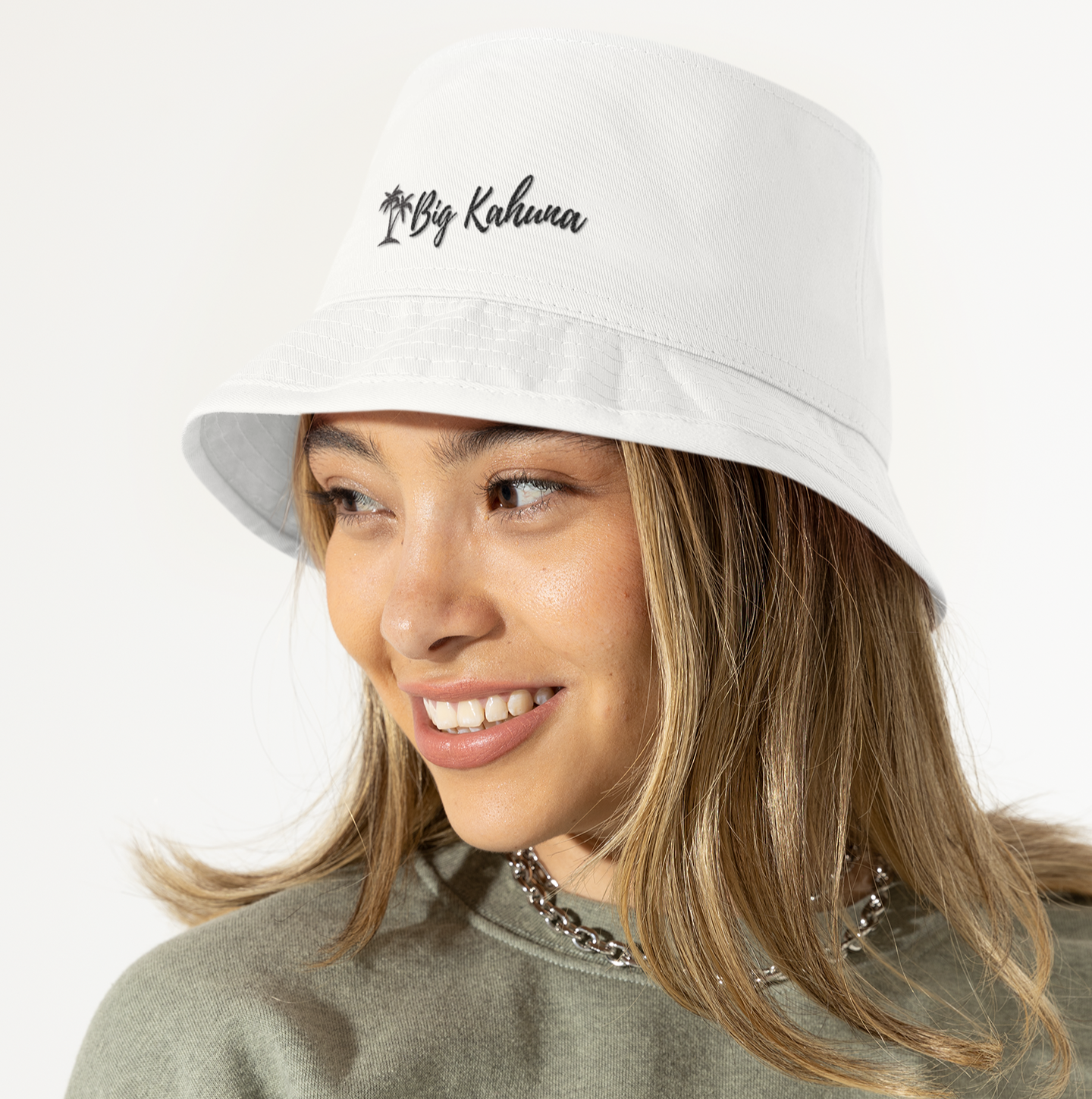 Bucket Hat - White 29.00 bigkahunatshirts