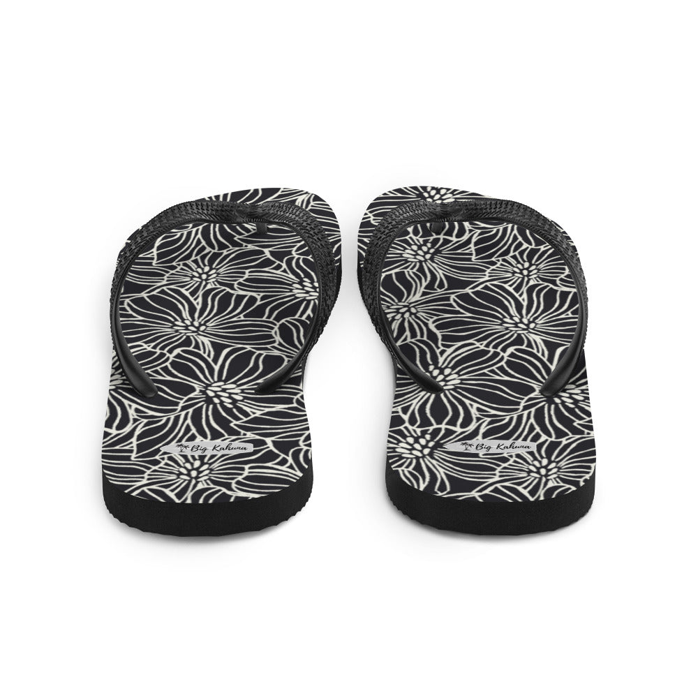 Flip-Flops - Black and White Flowers 20.00 bigkahunatshirts